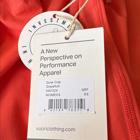 NWT Vuori Dune Crop Peri Long-Sleeve Swimsuit Top Women XS Grapefruit Rashguard - Picture 5 of 5